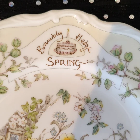 Royal Doultan Brambly Hedge SPRING Jill Barklen Collection Plate MINT Circa 1982 - Picture 1 of 6